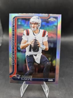 Drake Maye #207 2025 Topps Chrome Football
