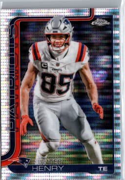 Hunter Henry #209 2025 Topps Chrome Football