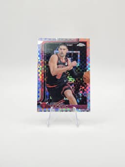 Nikola Vučević #24 2025-26 Topps Chrome Basketball