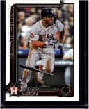 Pedro León #30 Rookie Card 2025 Topps Rainbow Foil