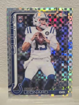 Riley Leonard #318 Rookie Card 2025 Topps Chrome Football