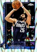 Spencer Dinwiddie #13 2025-26 Topps Chrome RayWave Refractor